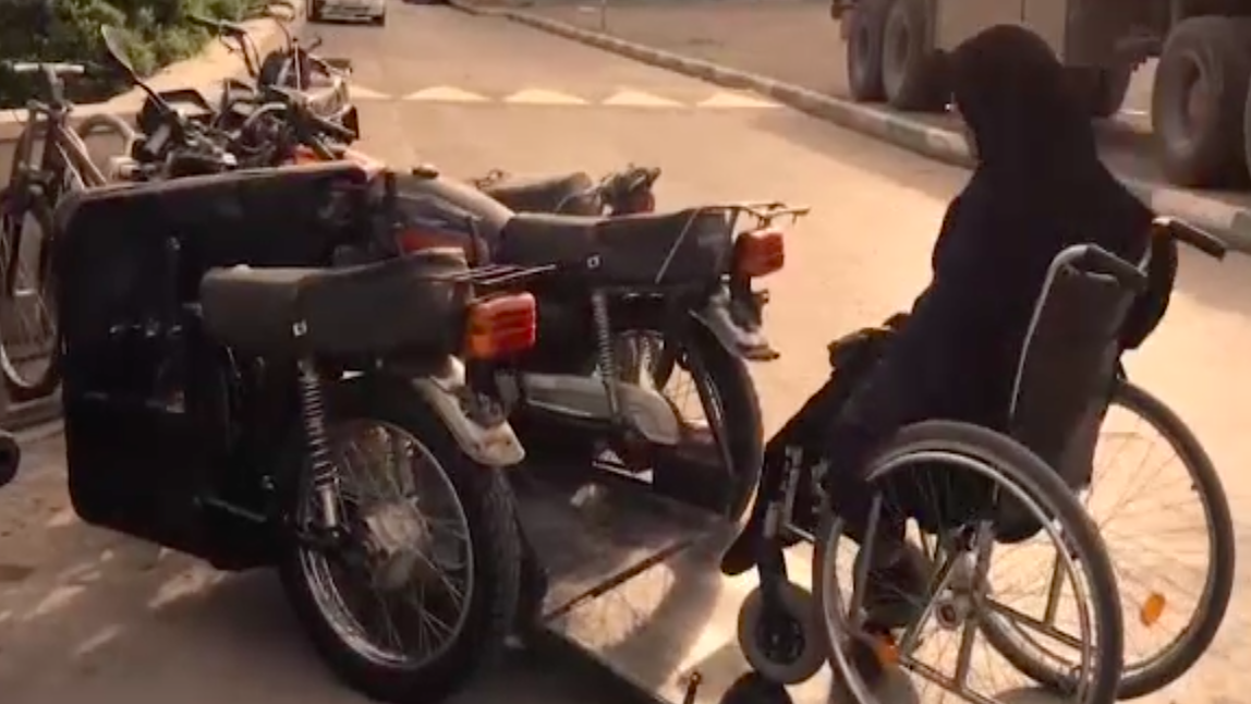 Disabled Iranian woman built her own motorbike